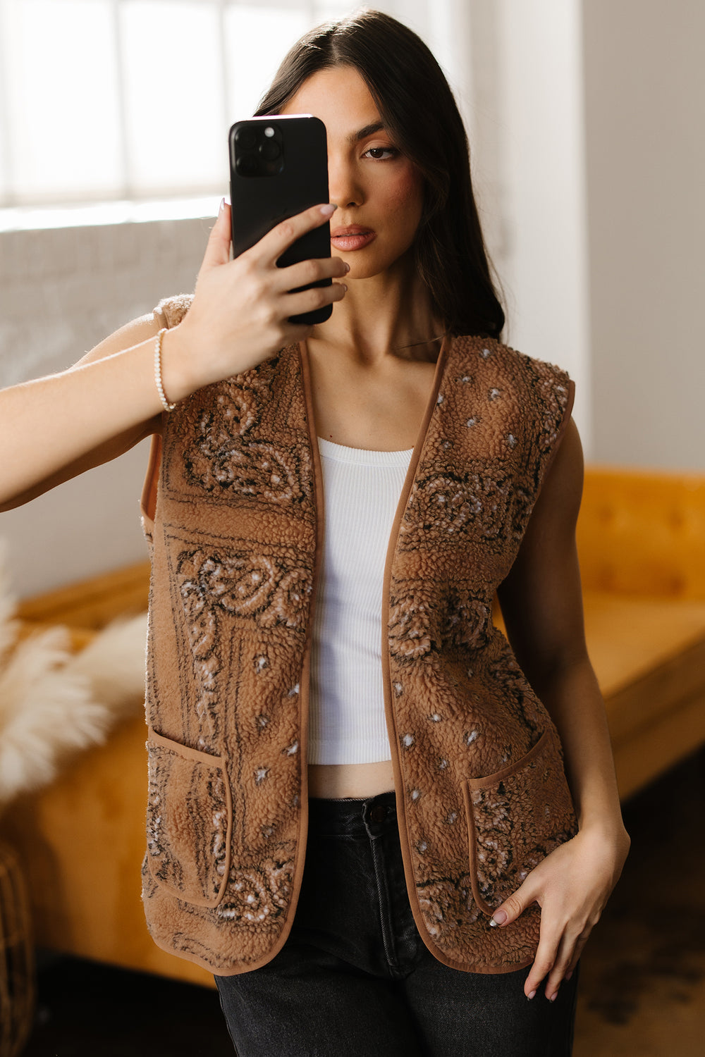 Beige Sherpa Paisley Print Pocketed Western Fashion Vest Jacket
