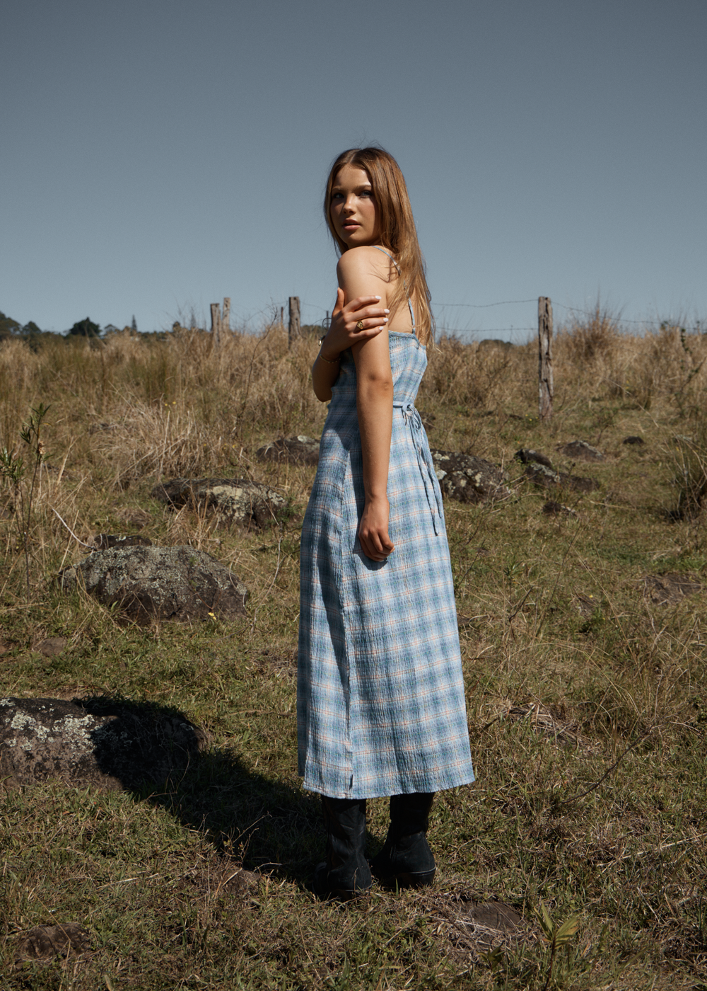 Womens Seersucker Midi Dress Rumi - Lake Check - AFENDS