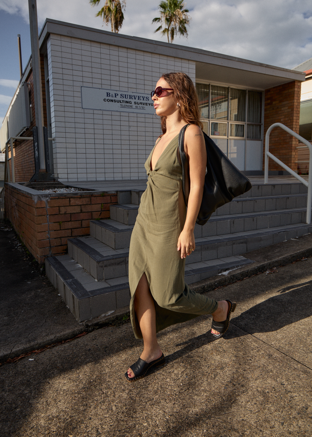 Womens Linen Maxi Dress Halle - Deep Olive - AFENDS