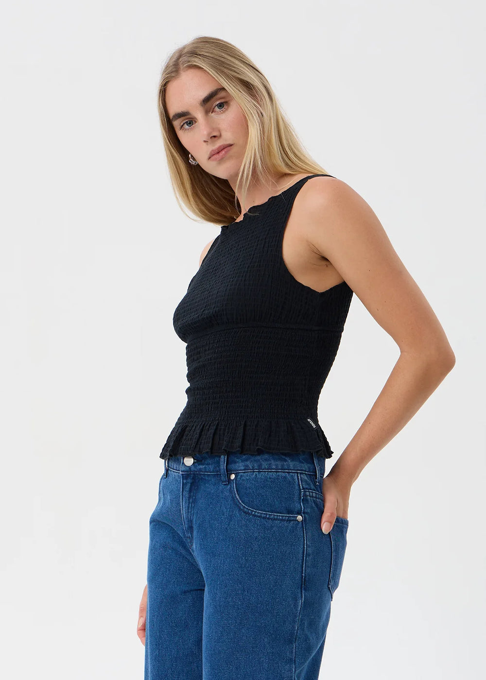Womens Seersucker Sleeveless Top Cedar - Black - AFENDS