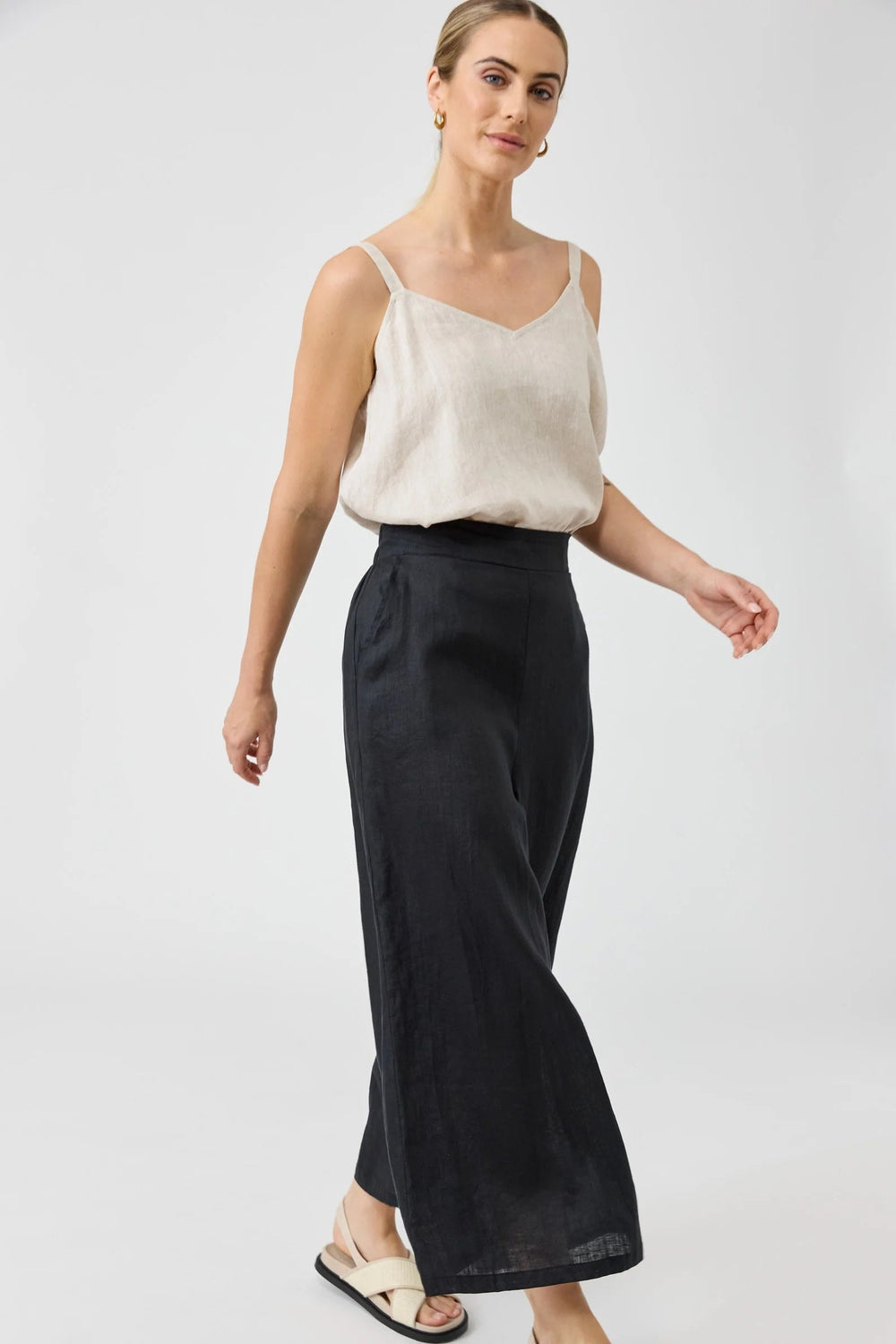 Studio Crop Pant-Ebony
