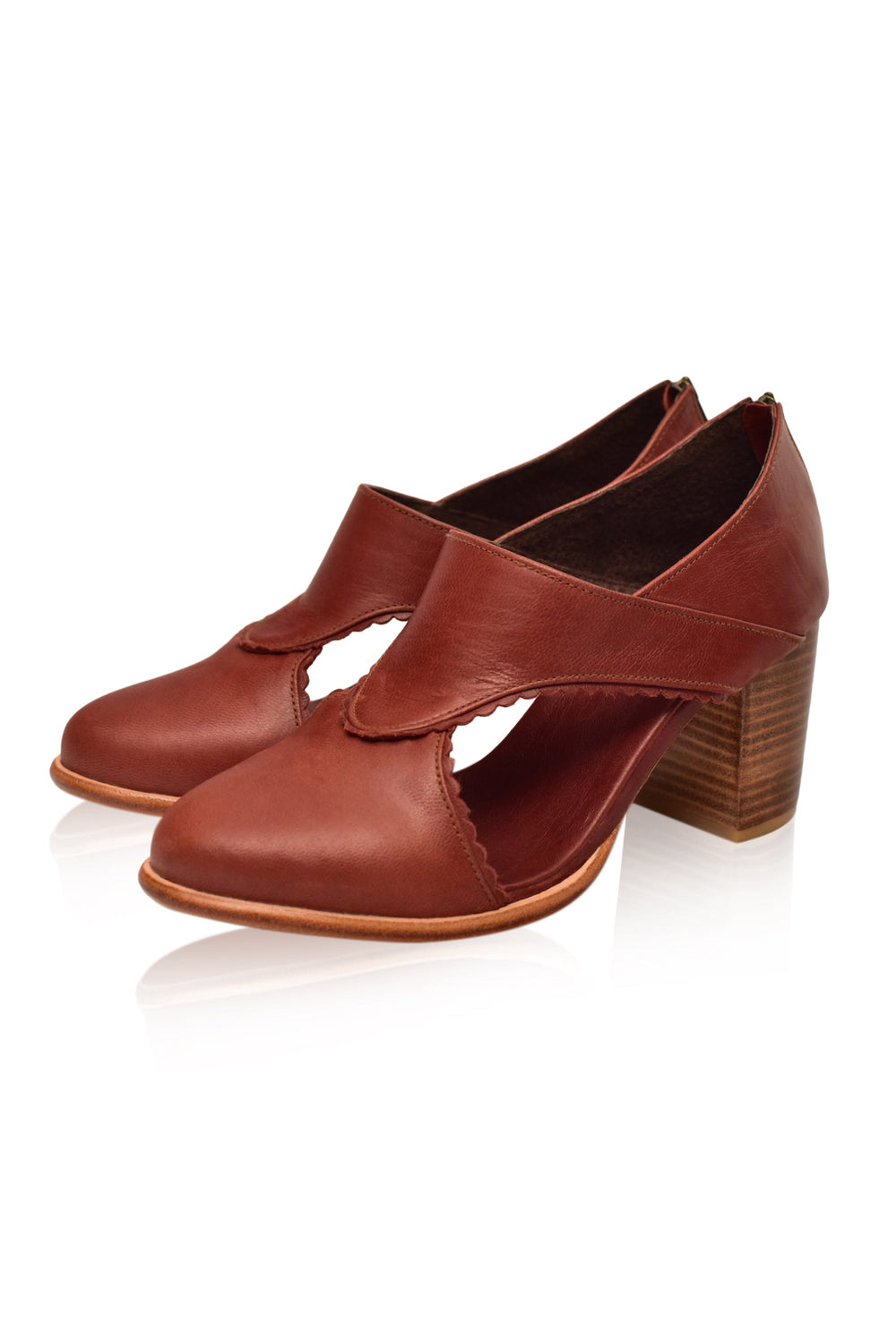 Womens Rain Kiss Leather Heel Booties - Vintage Brown