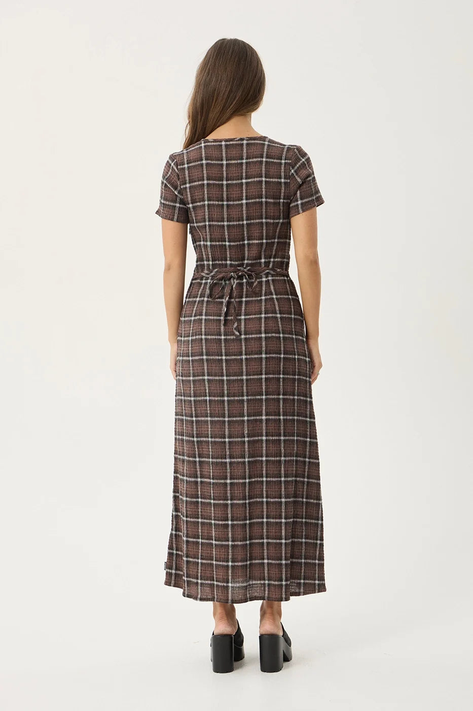 Womens Seersucker Maxi Dress Reverie - Coffee Check - AFENDS