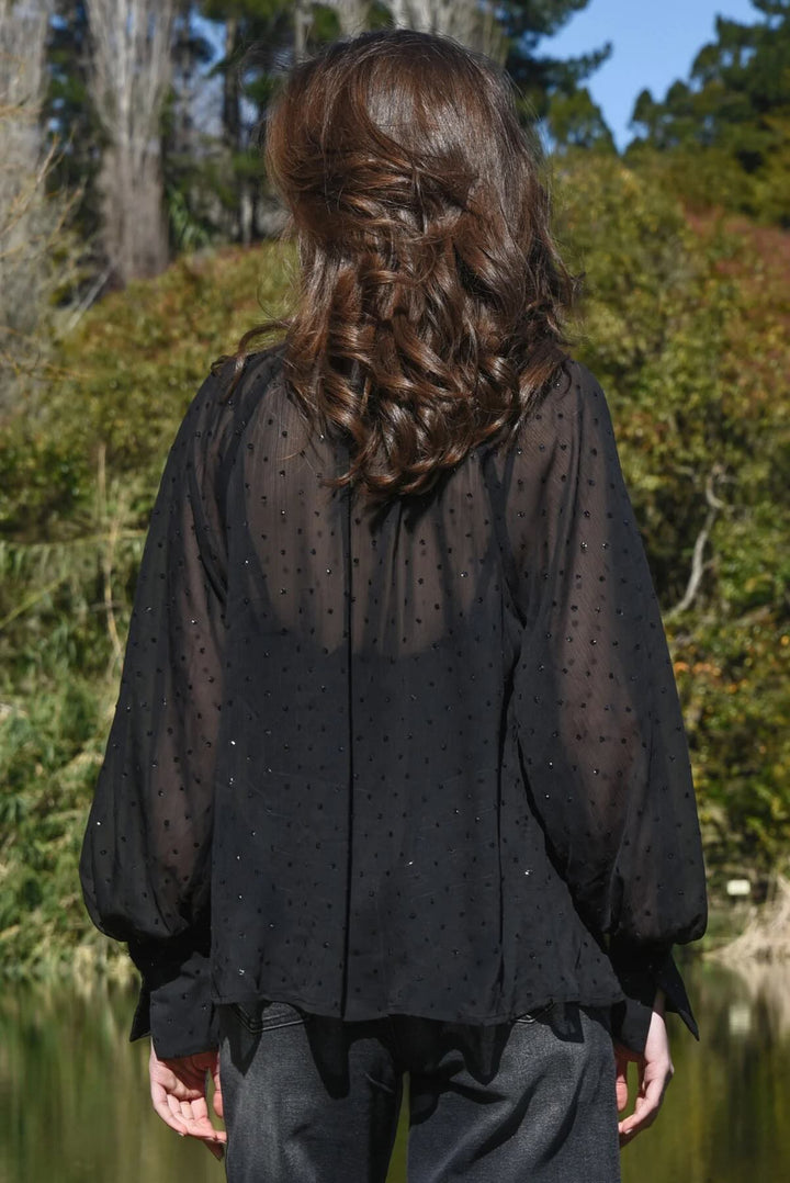 Sew Fancy Blouse – Black