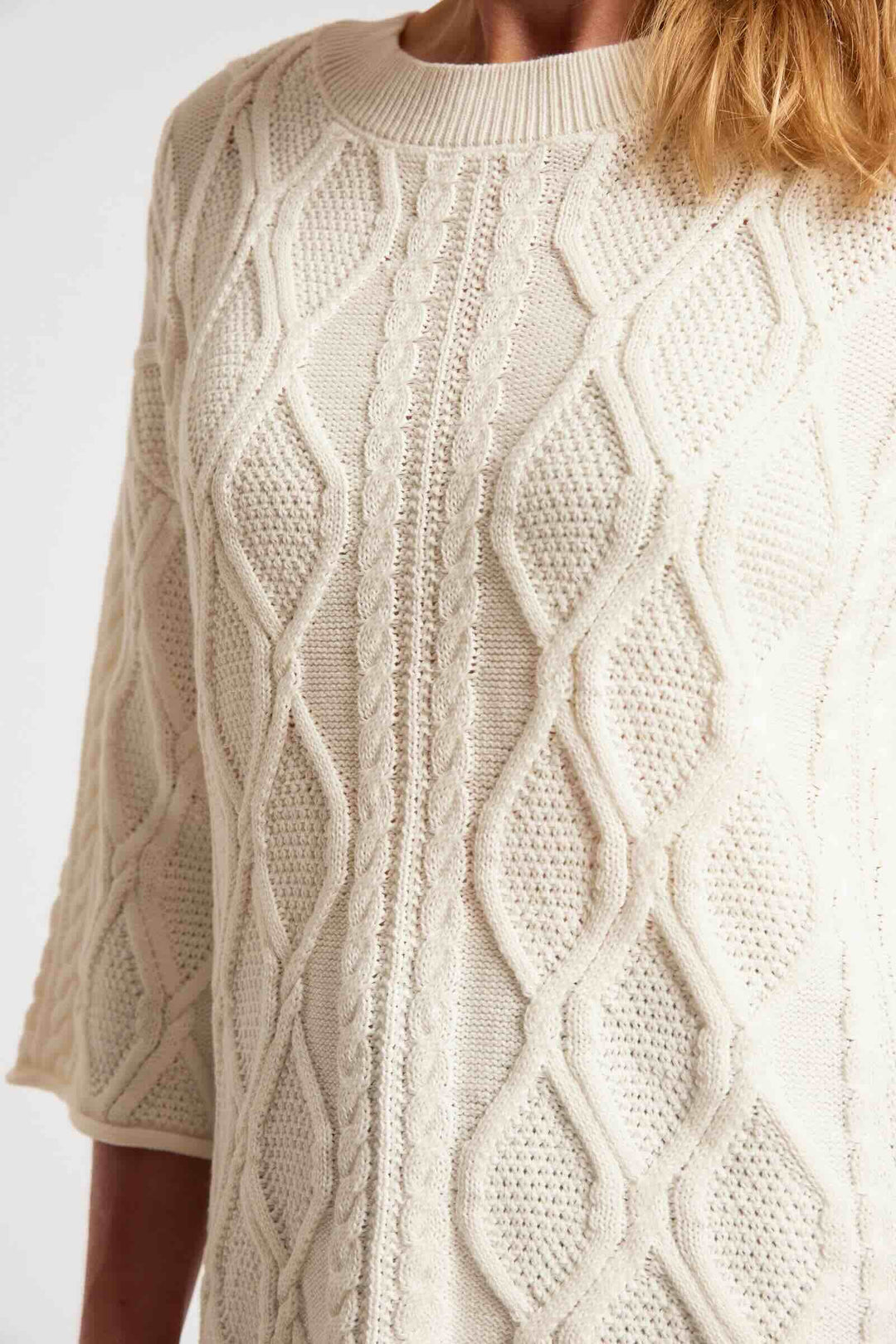 Casa Cable Jumper – White