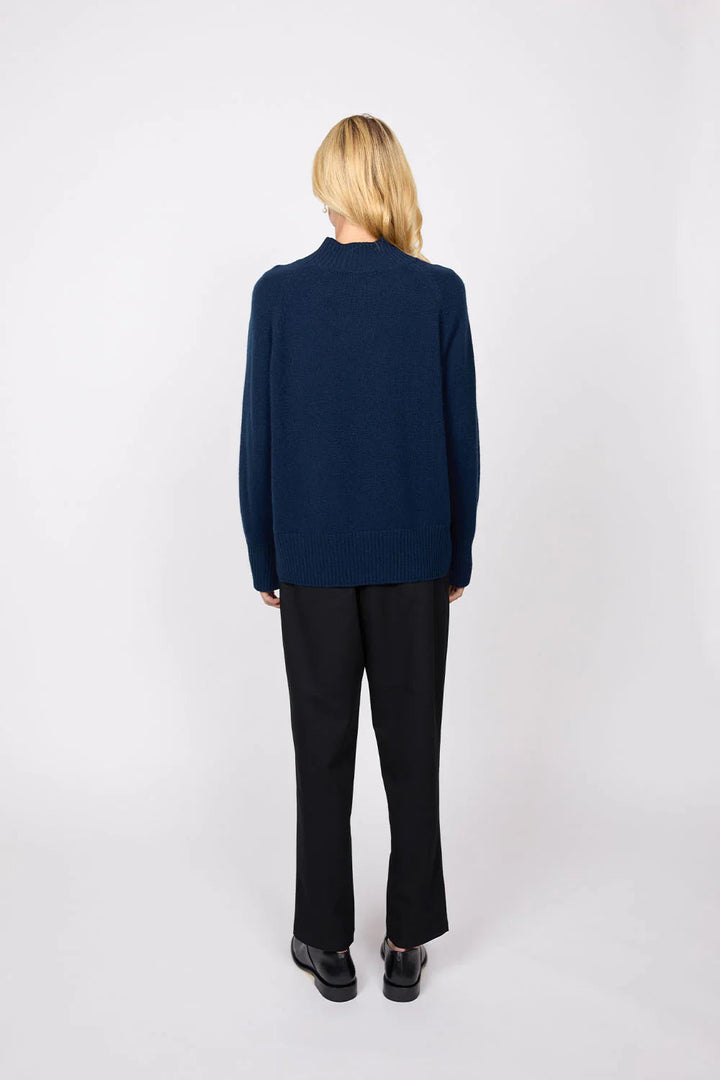 Cashmere Funnel Neck Jumper – Midnight
