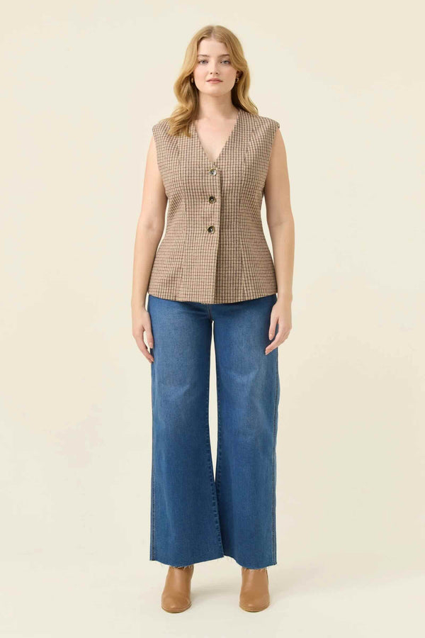 Cassidy Vest