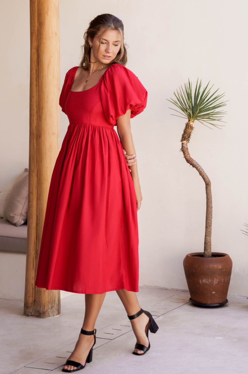 Womens Cherie Puff Sleeve Midi Dress - Red