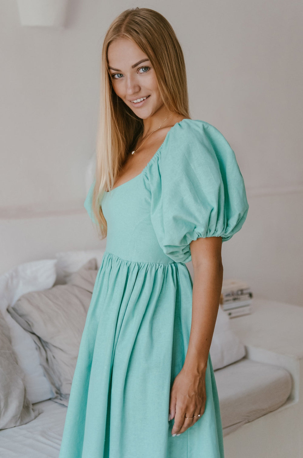 Womens Cherie Puff Sleeve Midi Dress - Hazel