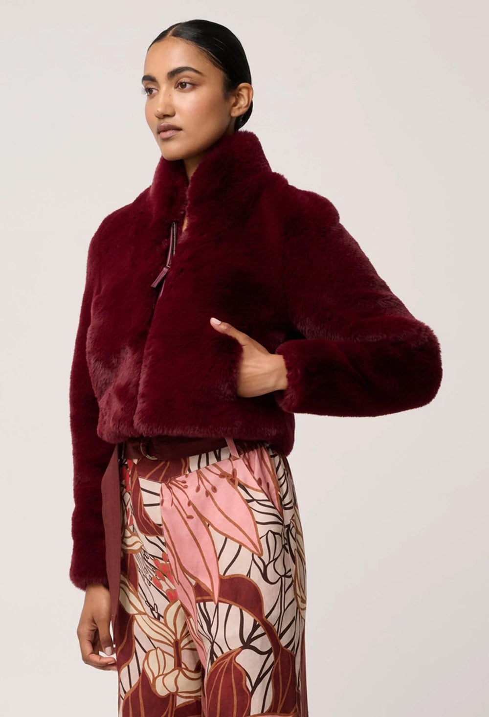 Dawn Faux Fur Cropped Jacket in Bordeux