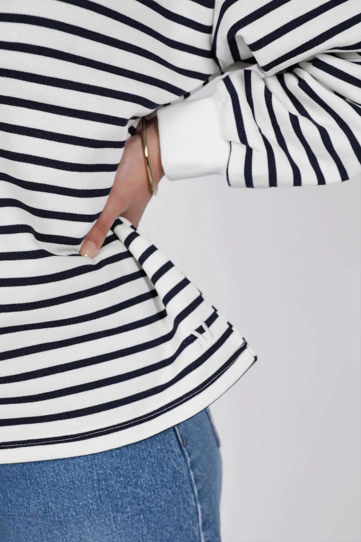 Delta Sweat Top – White/Ink