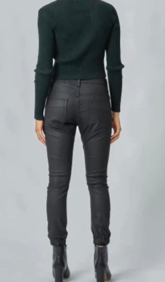 Dricoper Coated Cuffed Jeans – Black