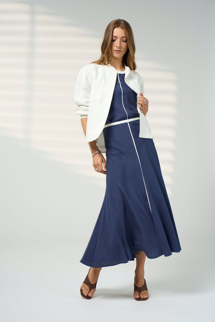 Duality Skirt – Navy/White
