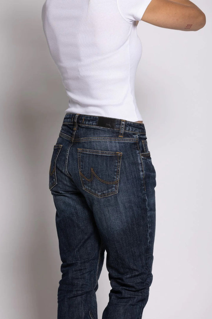 Eliana Jeans – Aurica Wash