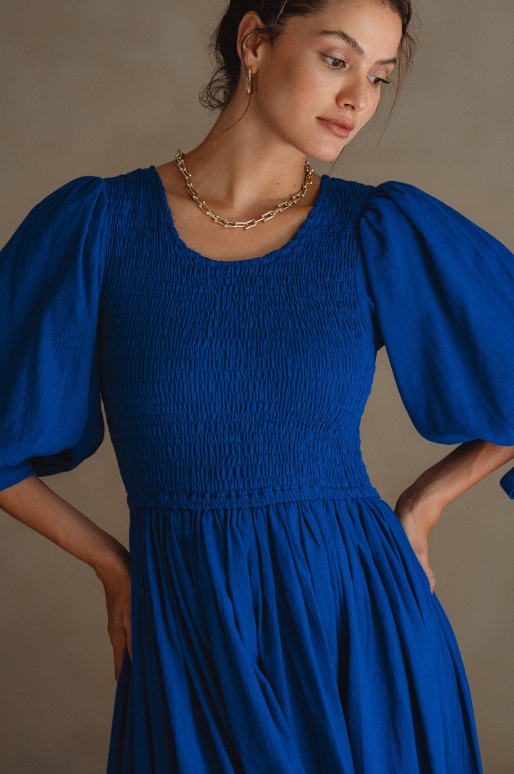 Womens Freya Smocked Linen Midi Dress - Sapphire