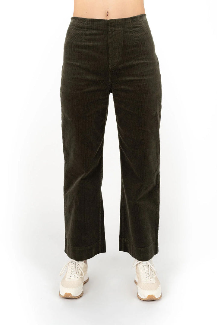 Fleetwood Corduroy Jeans – Moss