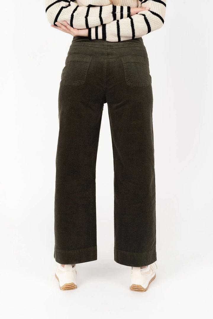 Fleetwood Corduroy Jeans – Moss