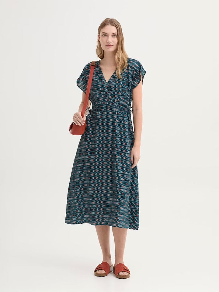 Hellenic Waves Print Midi Dress