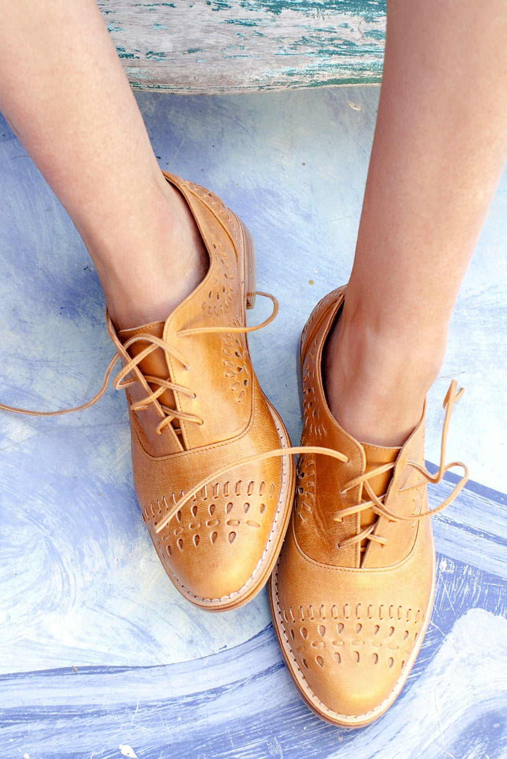 Womens Heartbreak Leather Oxfords - Dark Tan