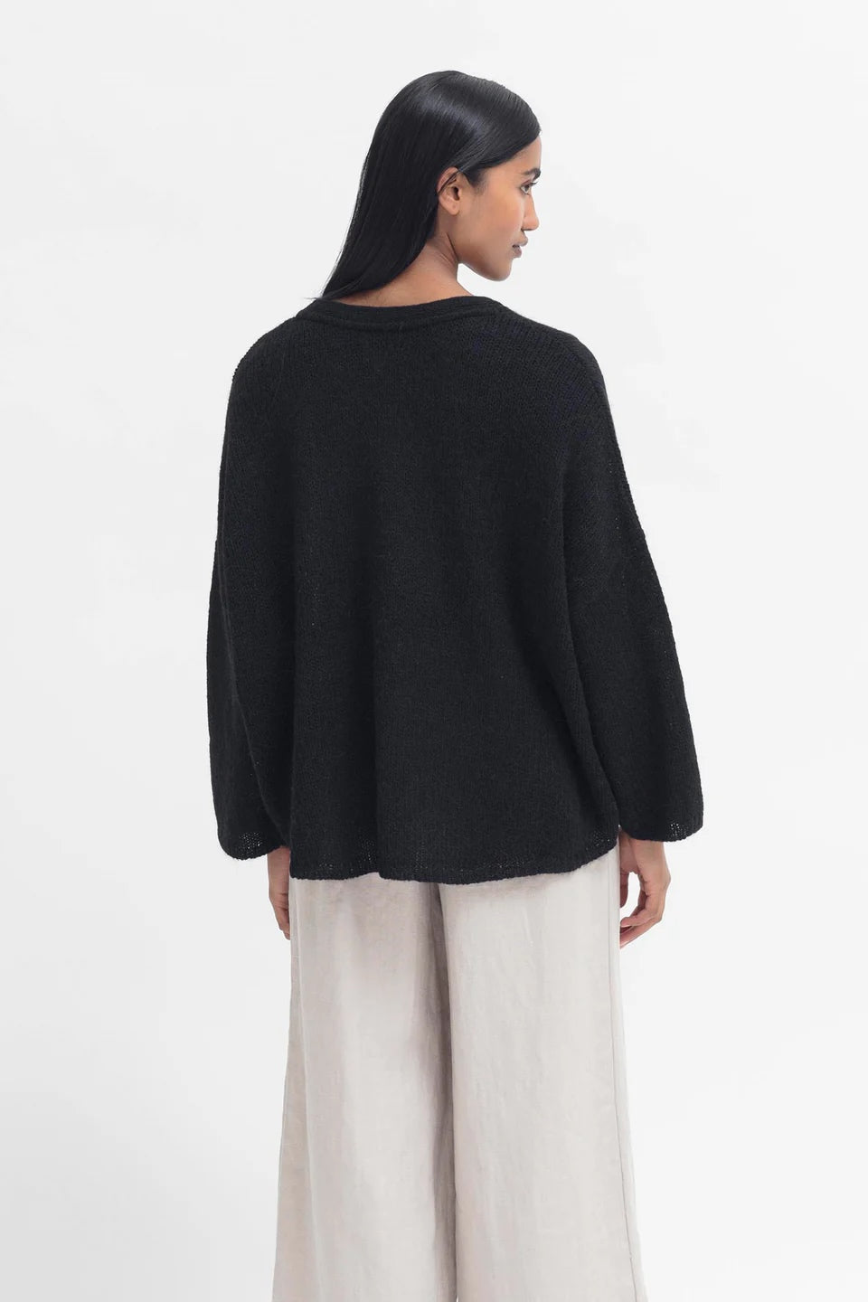 ELK Agna - Black