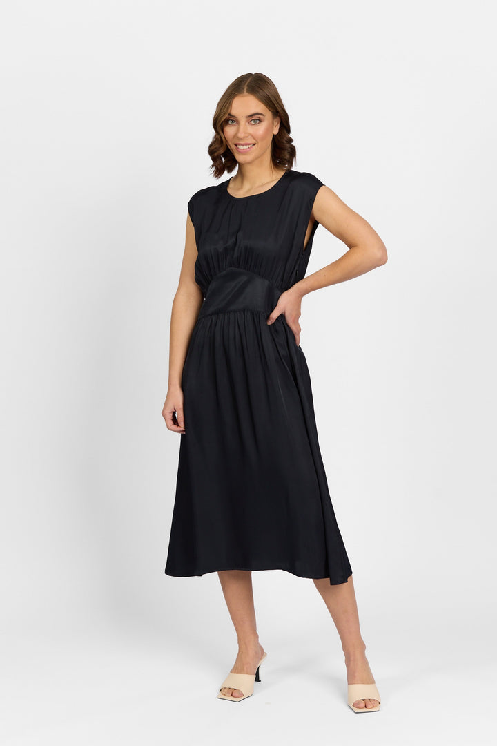 Global Dress – Ink