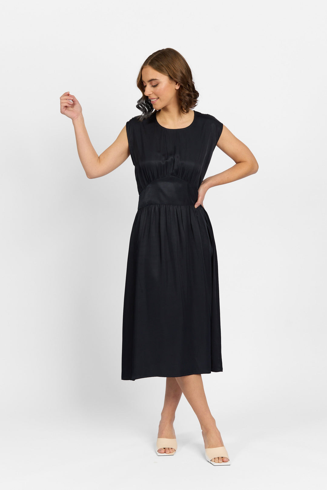 Global Dress – Ink