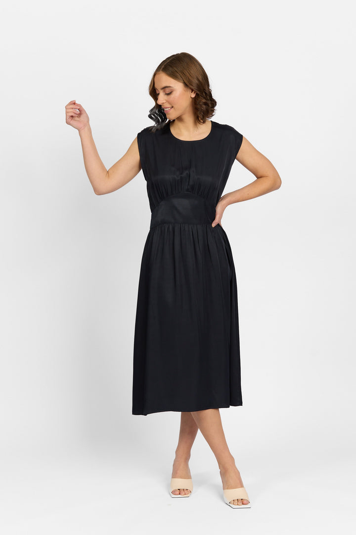Global Dress – Ink