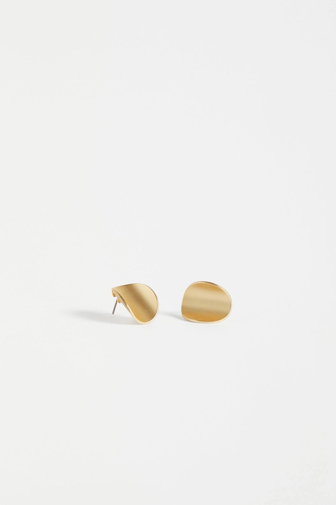 Kave Stud Earrings