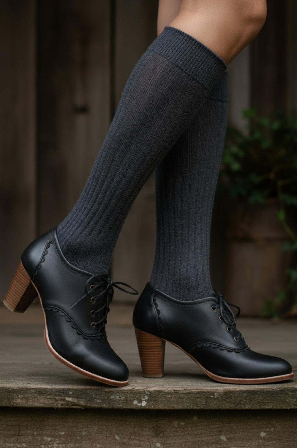Womens Lace Oxford Leather Heels - Black