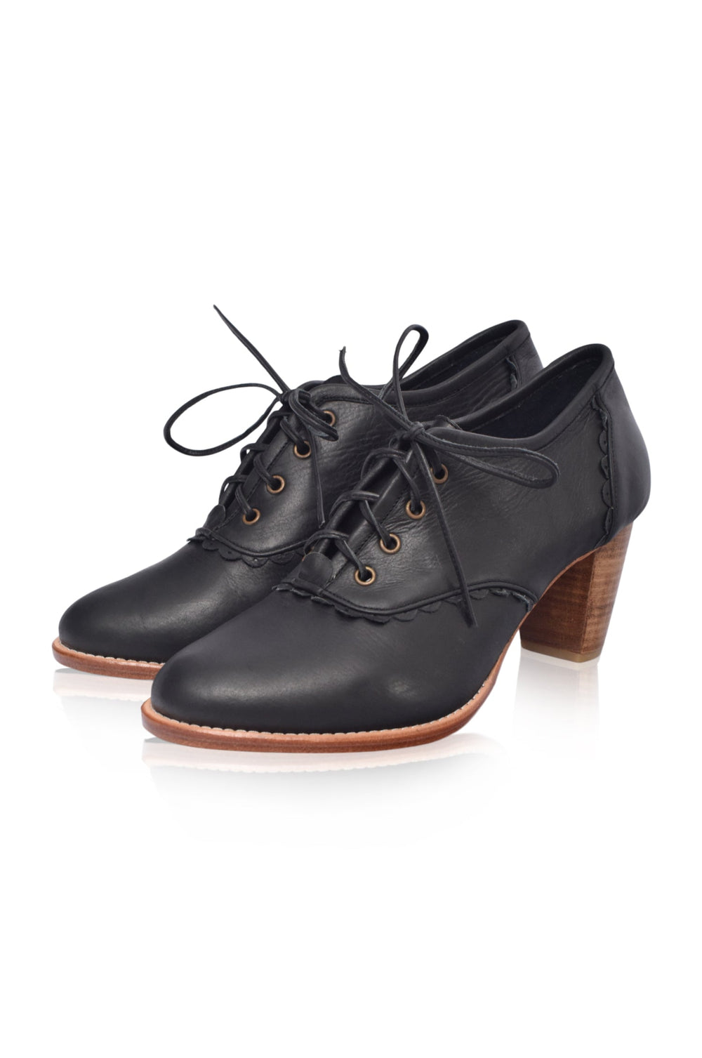 Womens Lace Oxford Leather Heels - Black