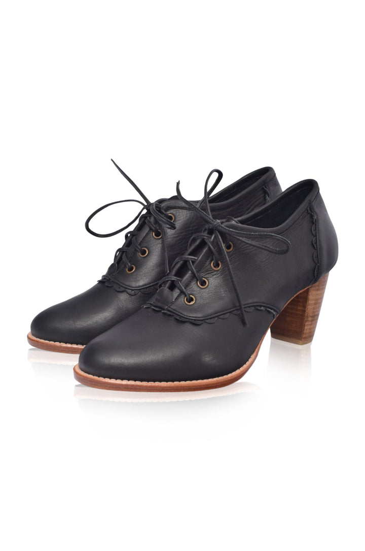 Lace-Up Oxford Leather Heels