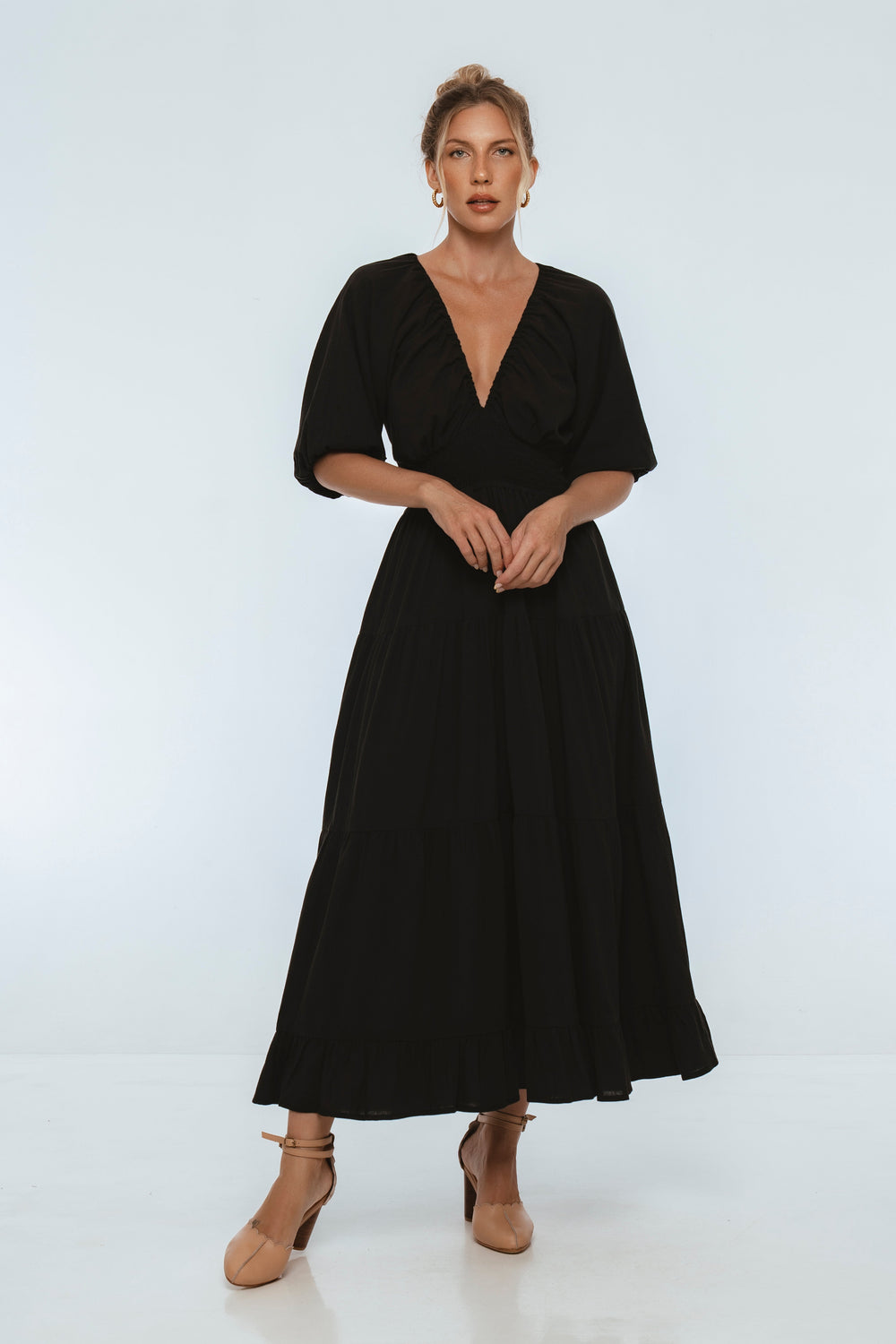 Womens Lucienne Smocked Linen Maxi Dress - Red