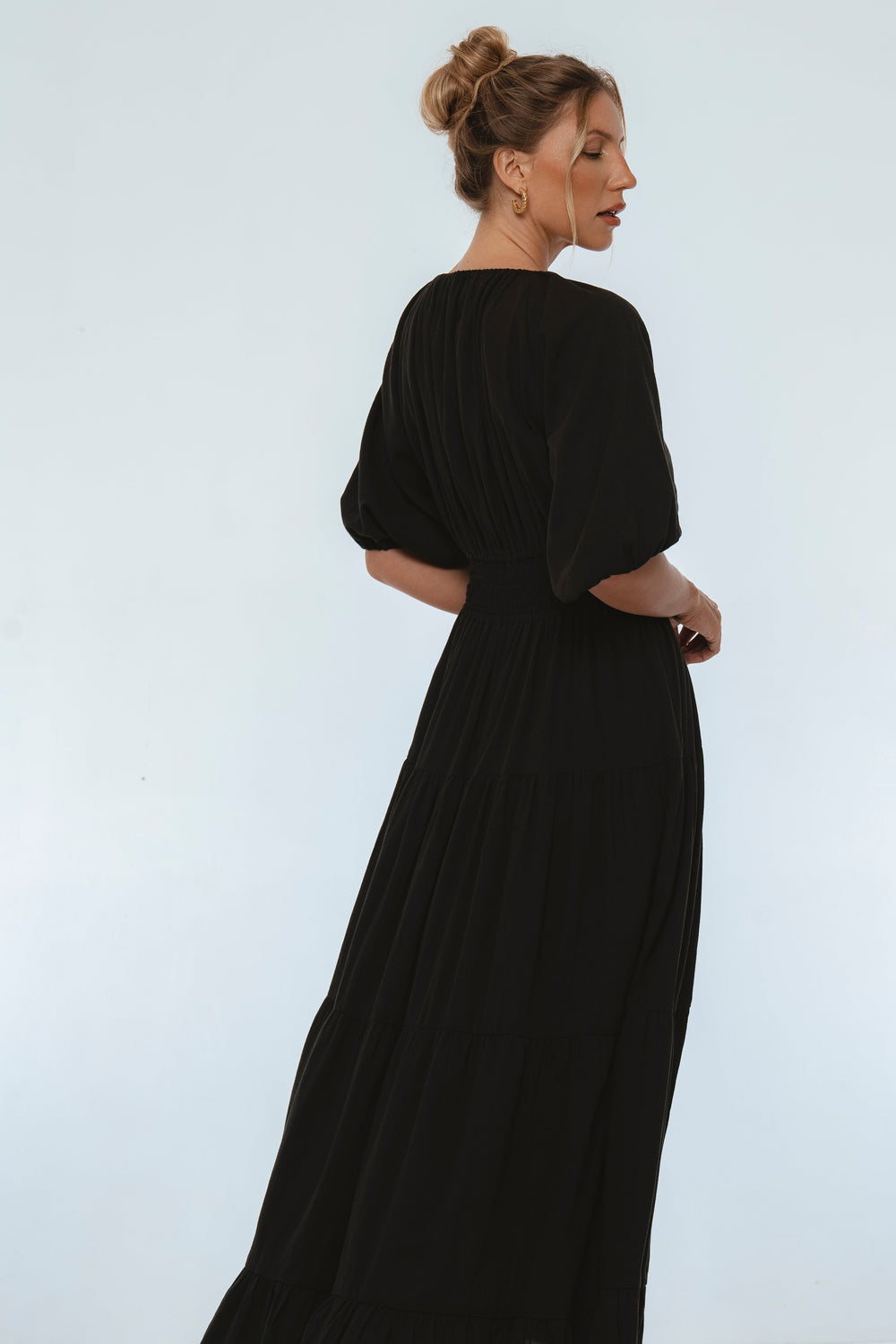 Womens Lucienne Smocked Linen Maxi Dress - Red