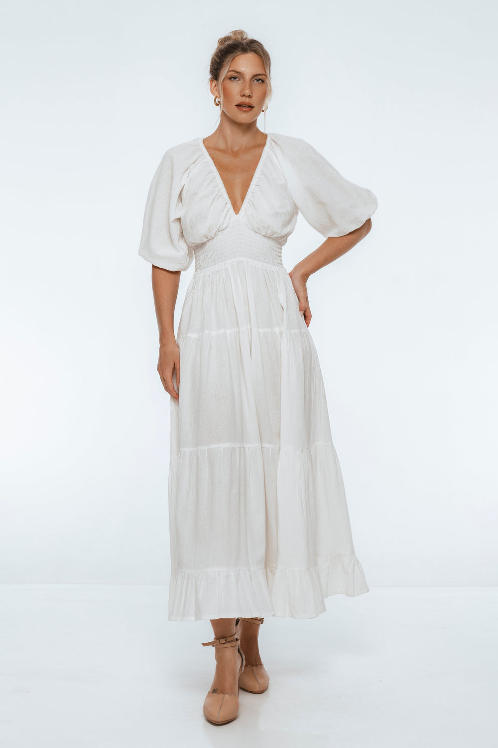 Womens Lucienne Smocked Linen Maxi Dress - Red