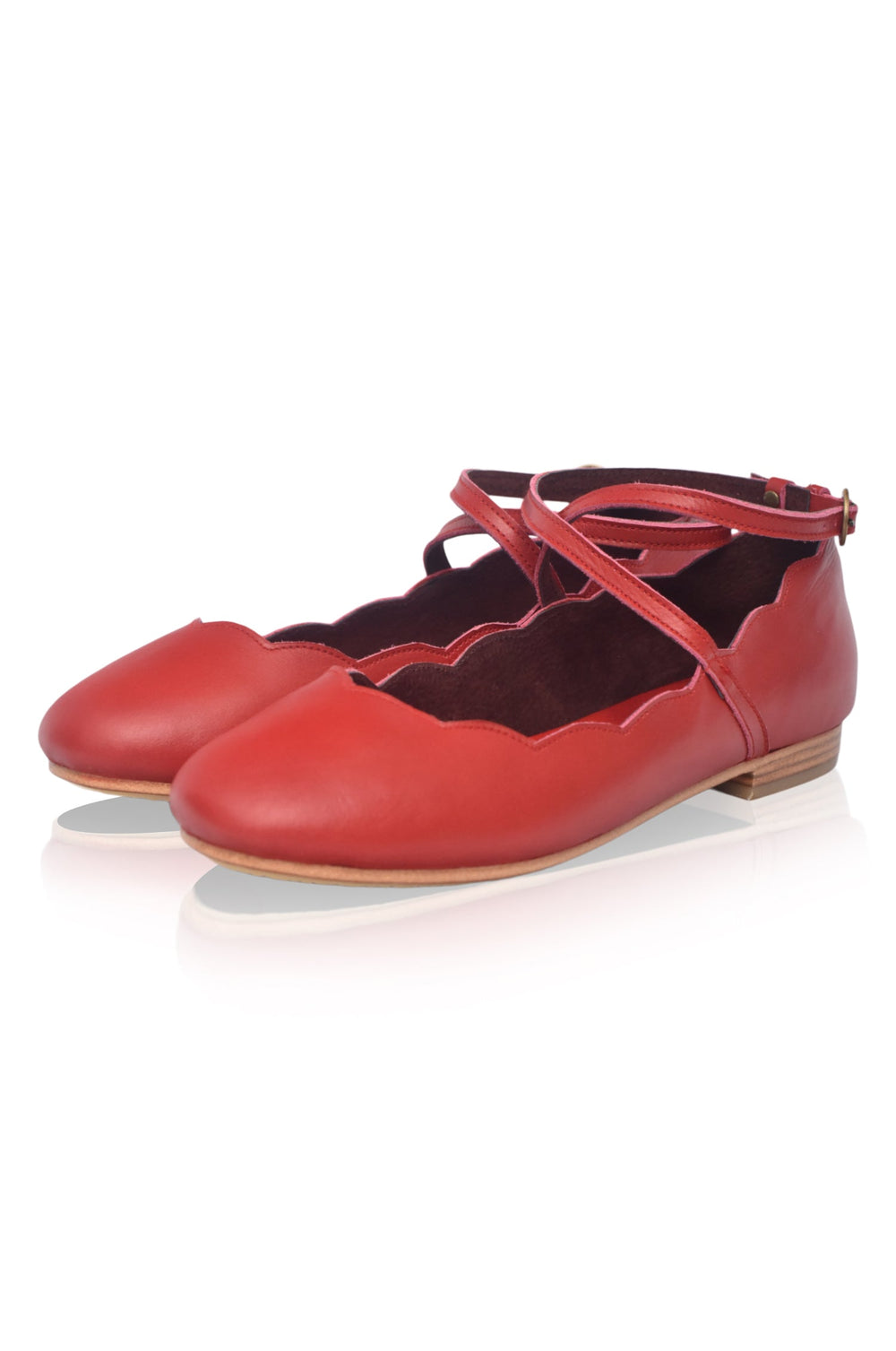 Womens Myrelle Criss-Cross Leather Ballet Flats - Black