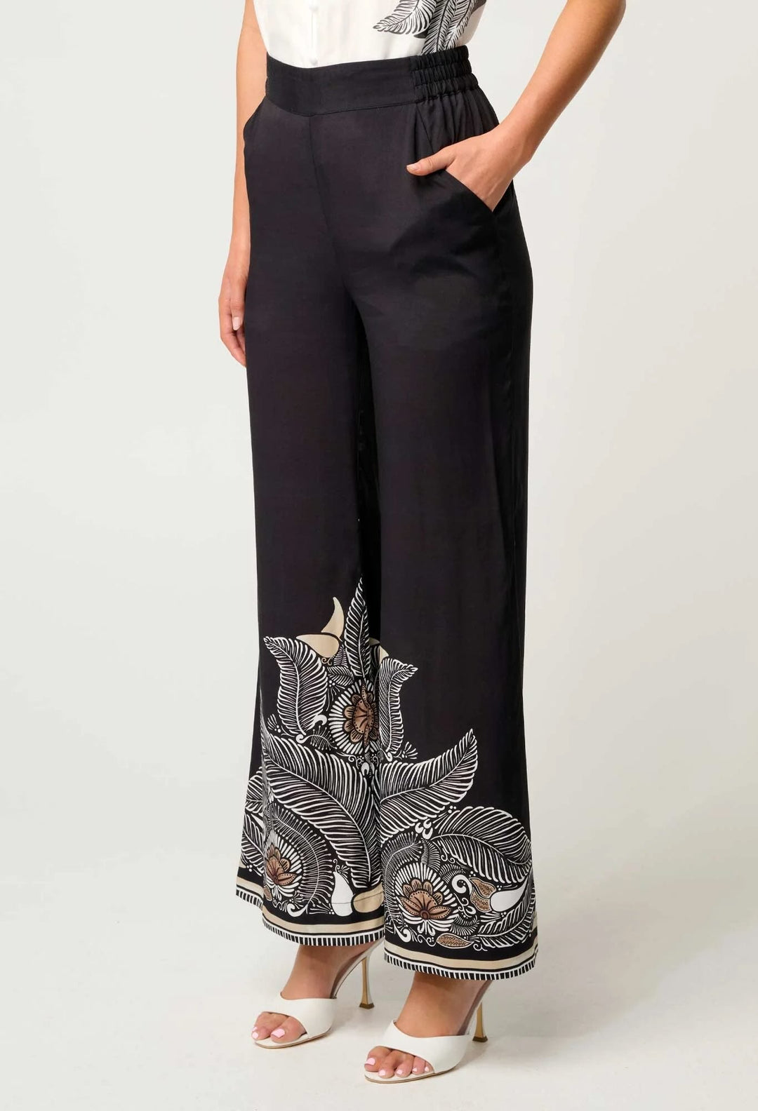 Willow Viscose Contrast Panel Pants – Onyx