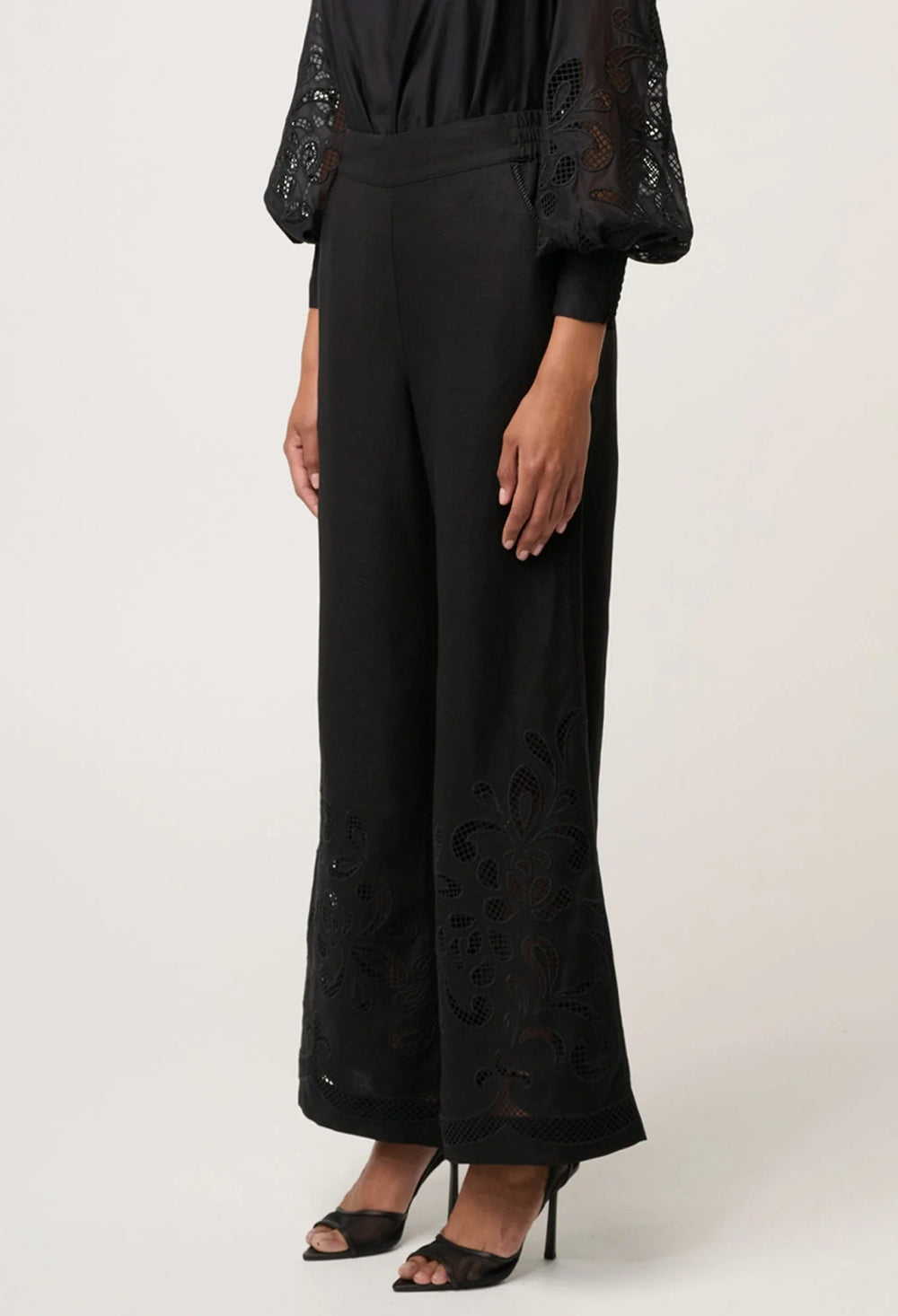 Rhea Linen Viscose Embroidered Pant In Black