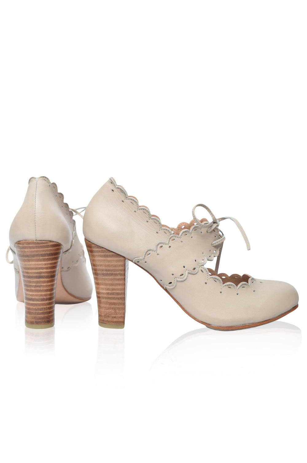 Womens Paradise Bird Scalloped Leather Heels - Ivory