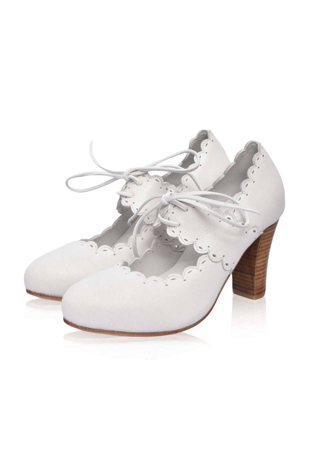 Womens Paradise Bird Scalloped Leather Heels - Ivory