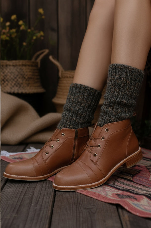 Womens Passage Lace-Up Leather Boots - Vintage Camel