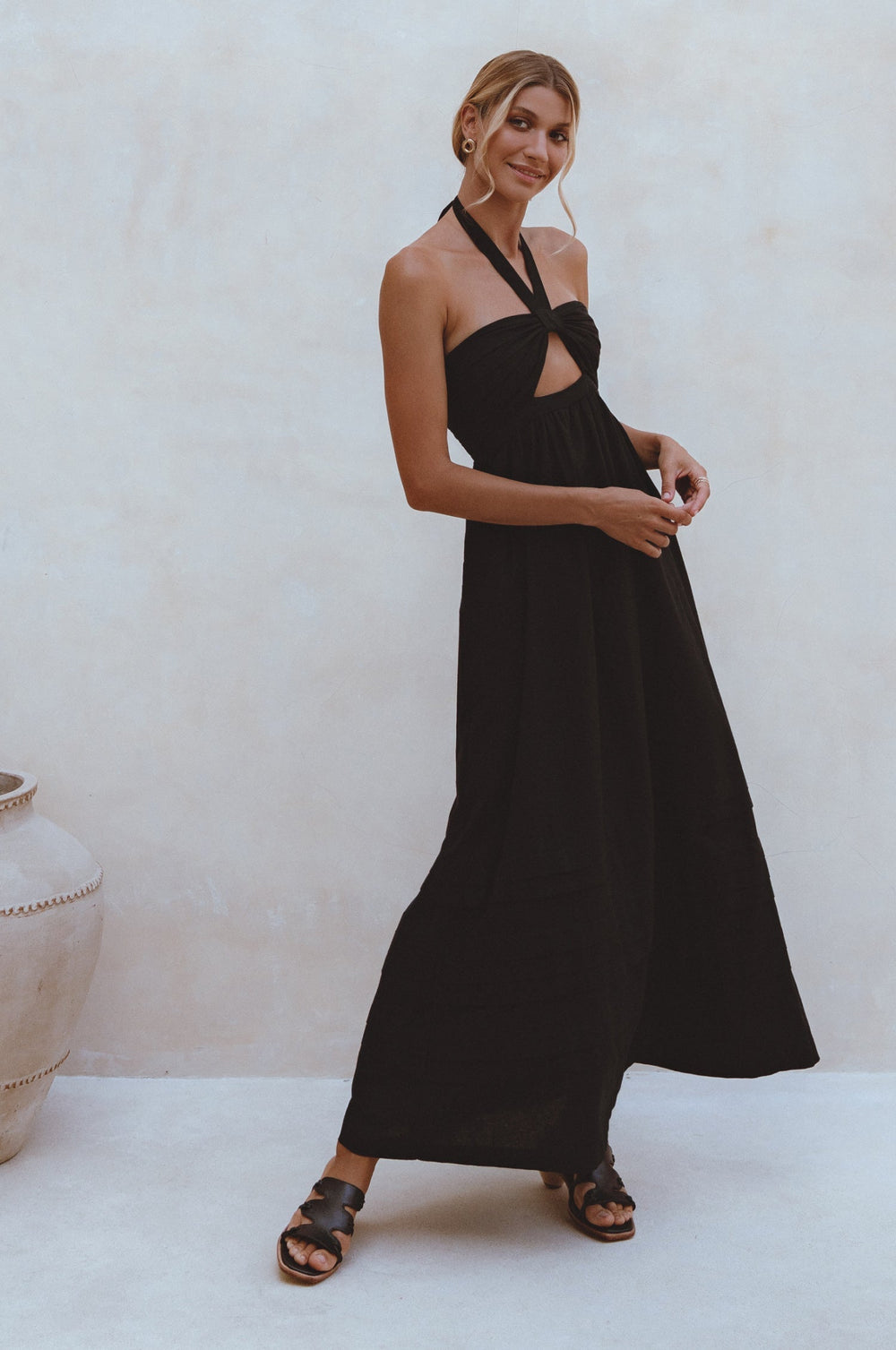Womens Penelope Halter Linen Maxi Dress - Black