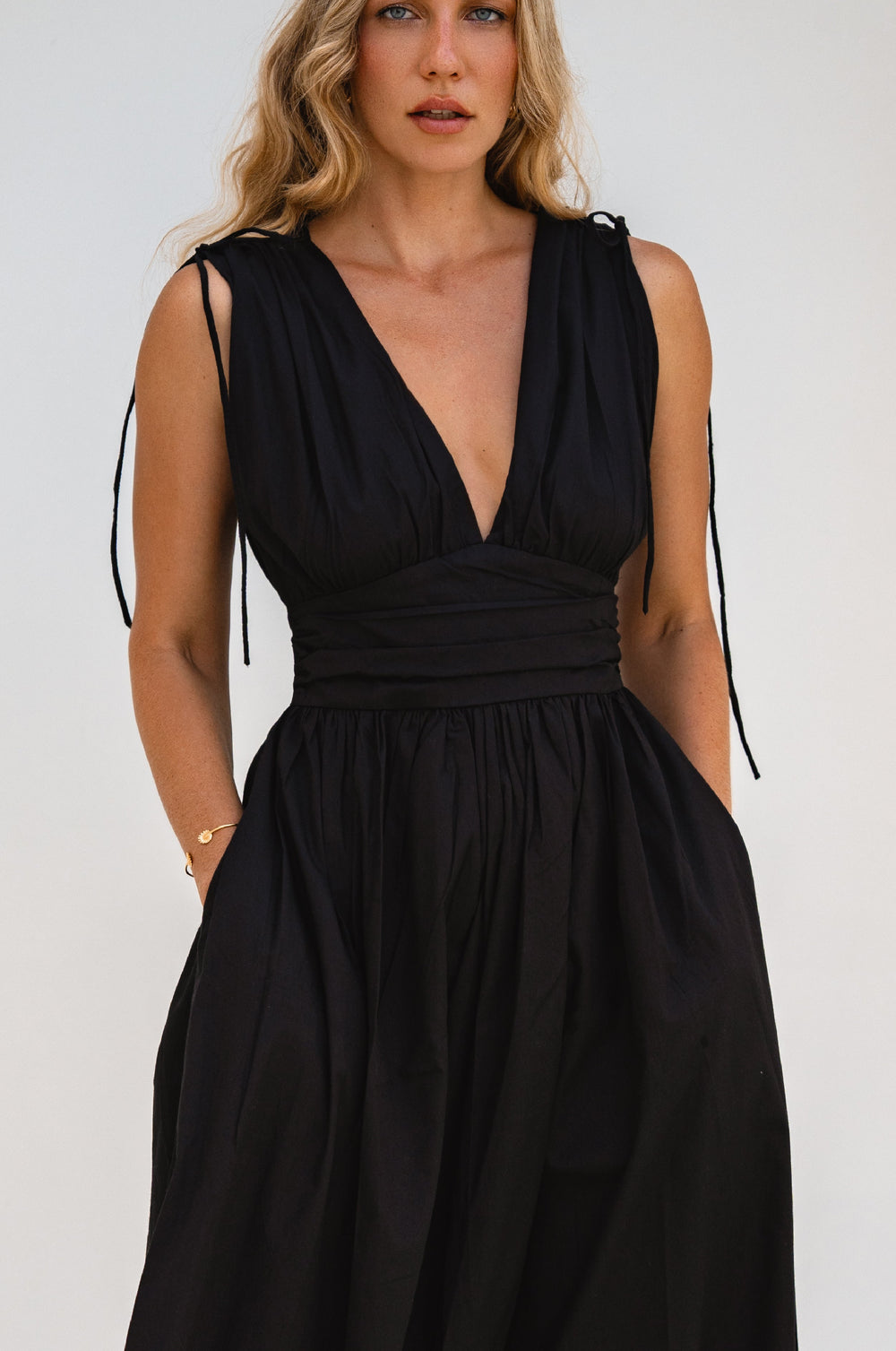 Womens Rafina Goddess Cotton Maxi Dress - Black