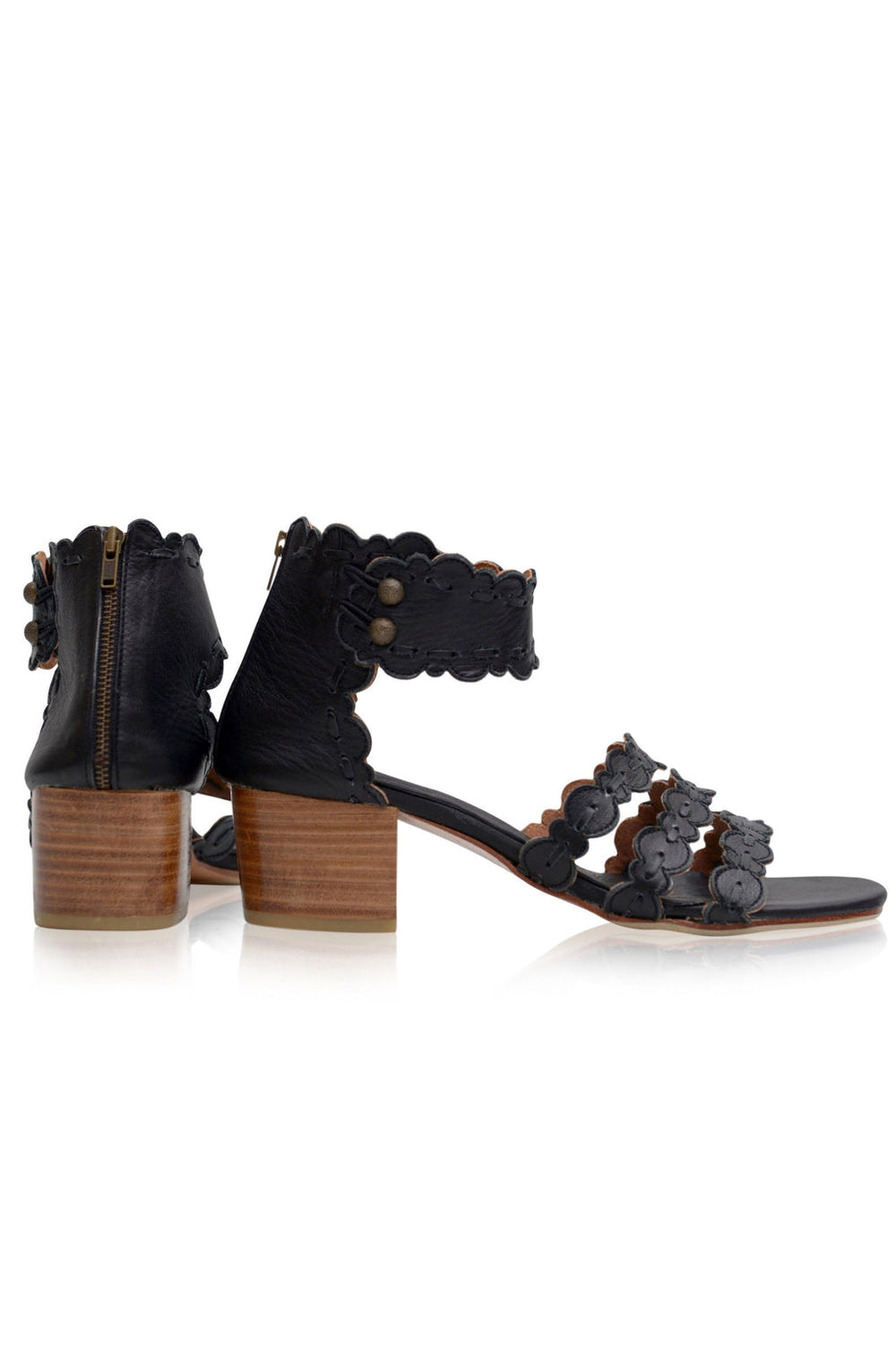 Womens Seaside Block Heel Leather Sandals - Black