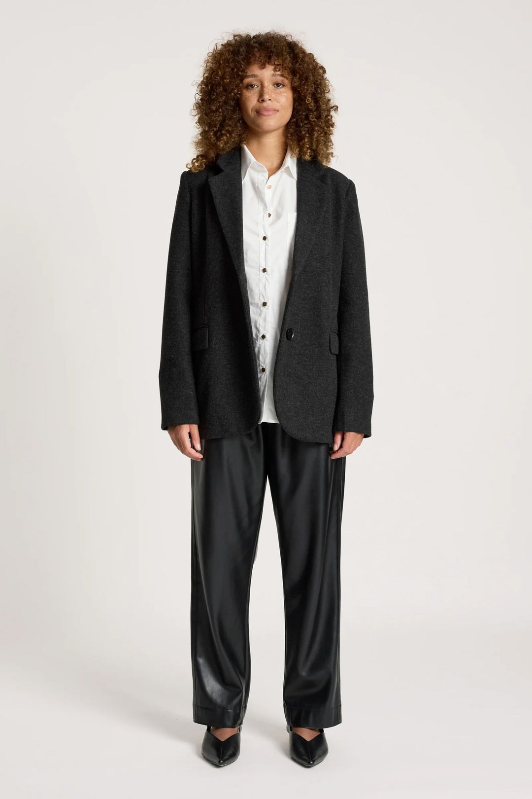 Sable Blazer – Char