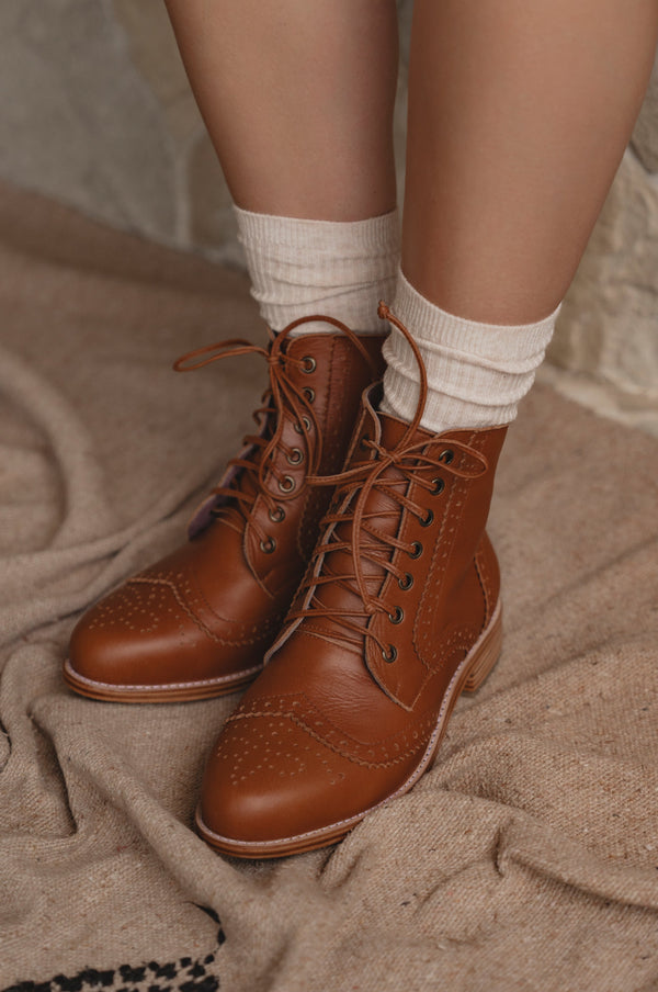 Womens Salstice Brogue Leather Boots - Vintage Camel