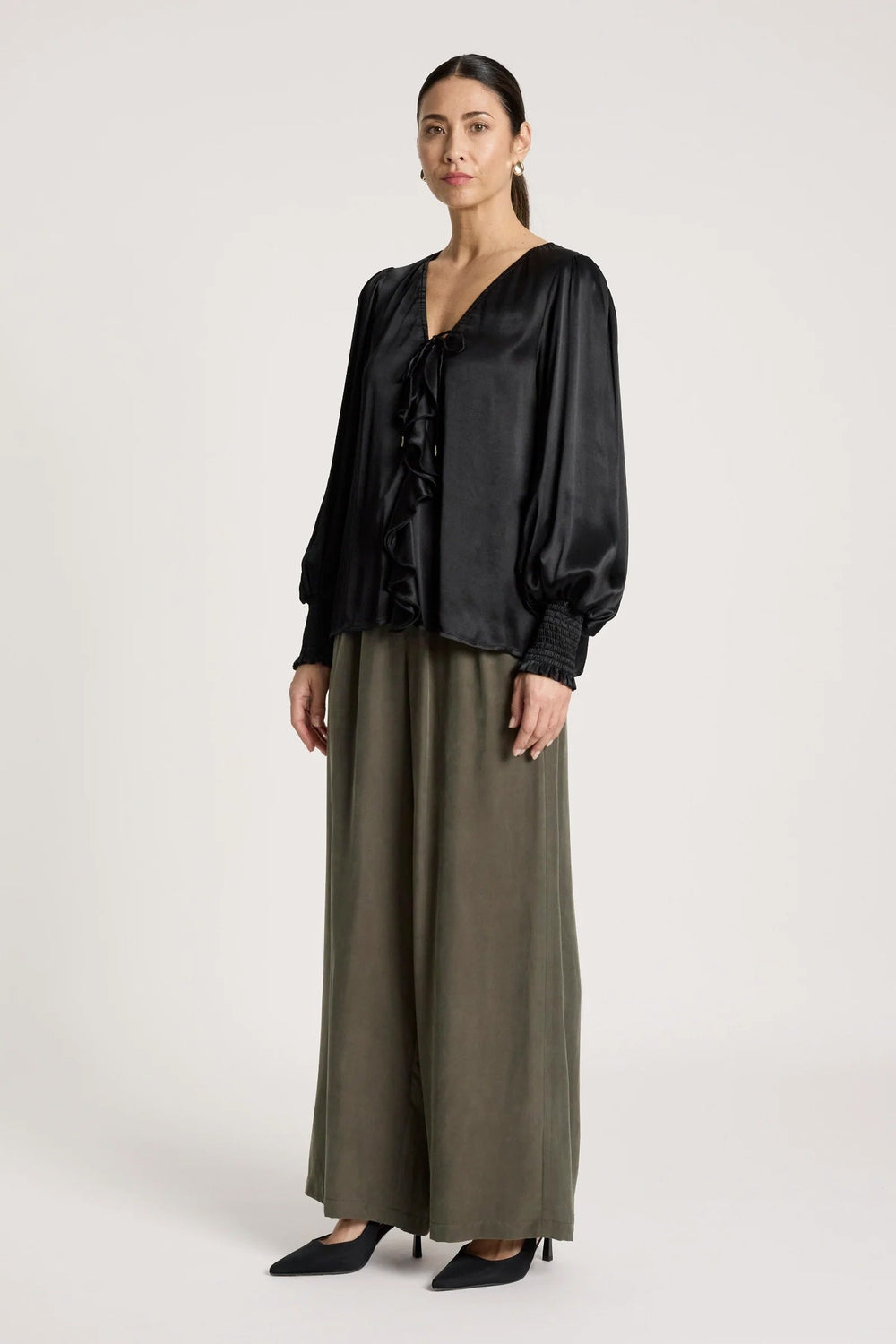 San Frill Top - Black