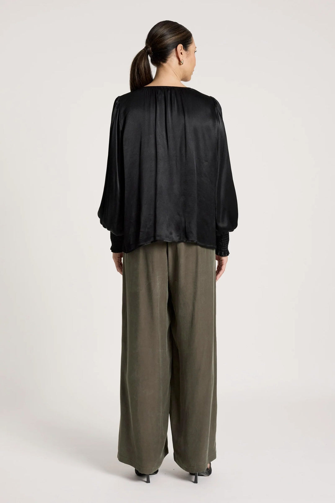 San Frill Top – Black