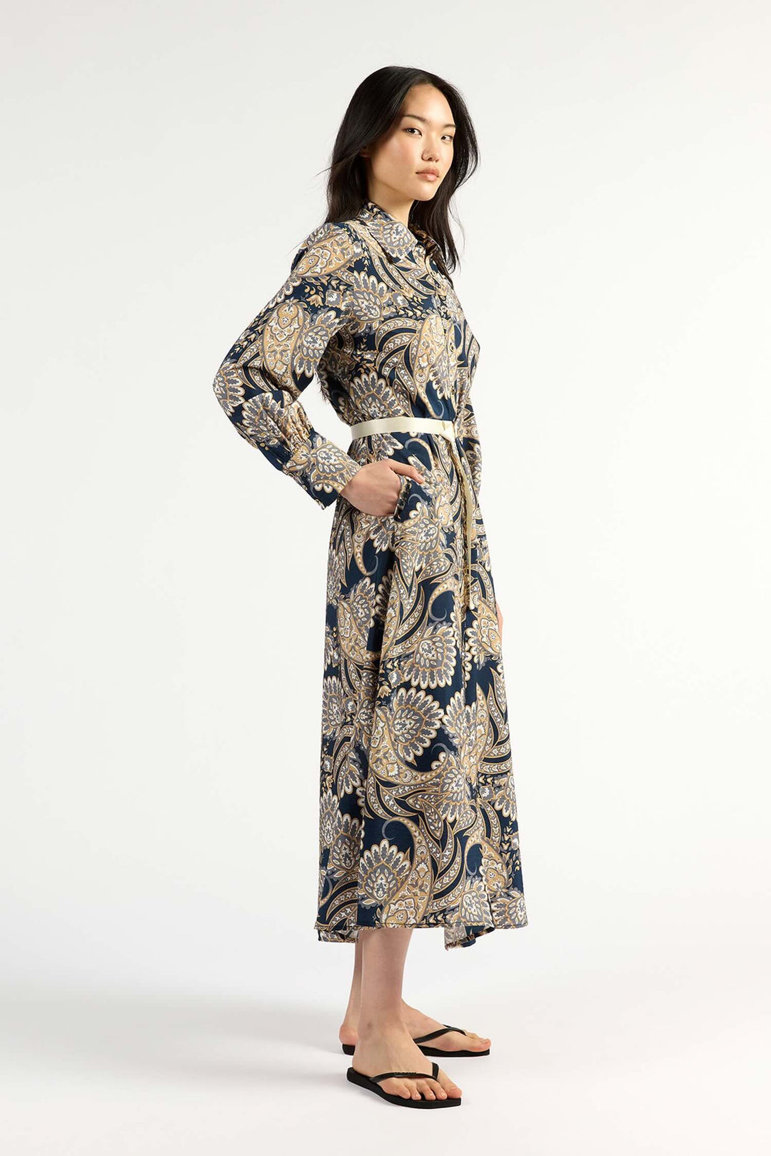 Mala Long Sleeve Dress – Navy Paisley