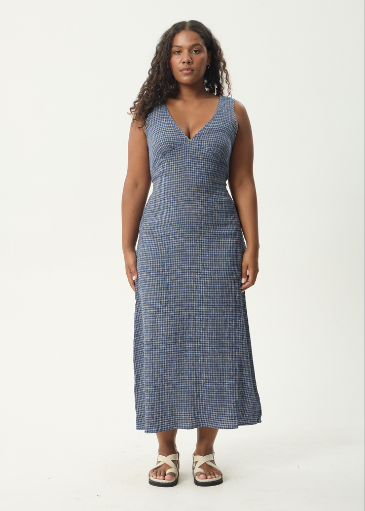Tully Seersucker Maxi Dress – Marlin