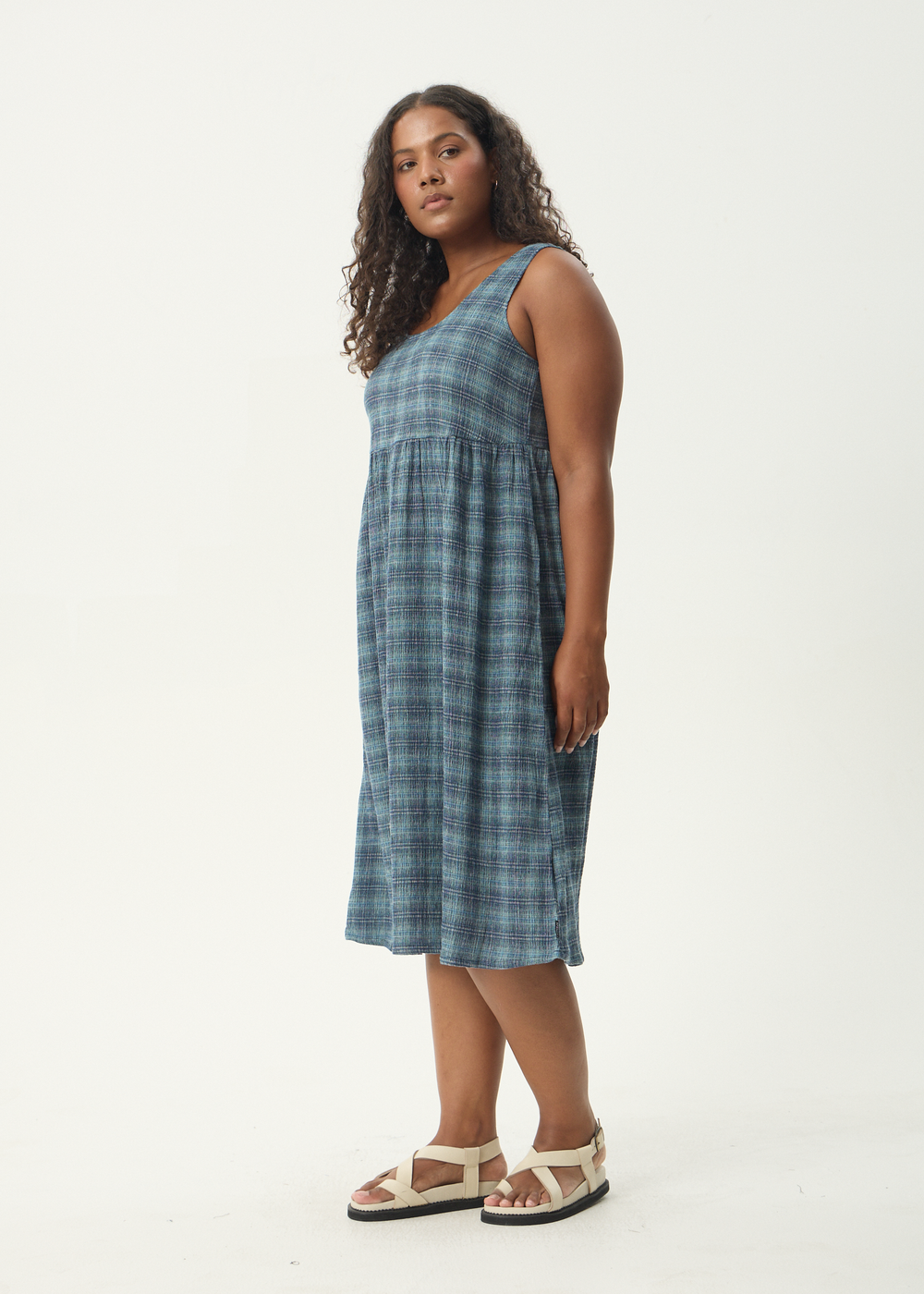 Womens Seersucker Midi Dress Position - Navy Check - AFENDS